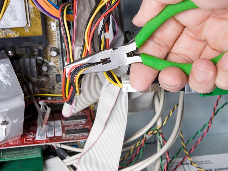 Fully Equipped & Ready To Give Seamless Electrical Repair Services