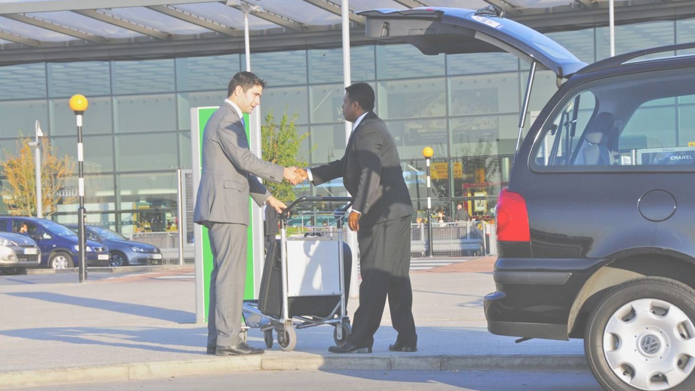 Hire Us for Airport Transportation Service in Sarasota, FL