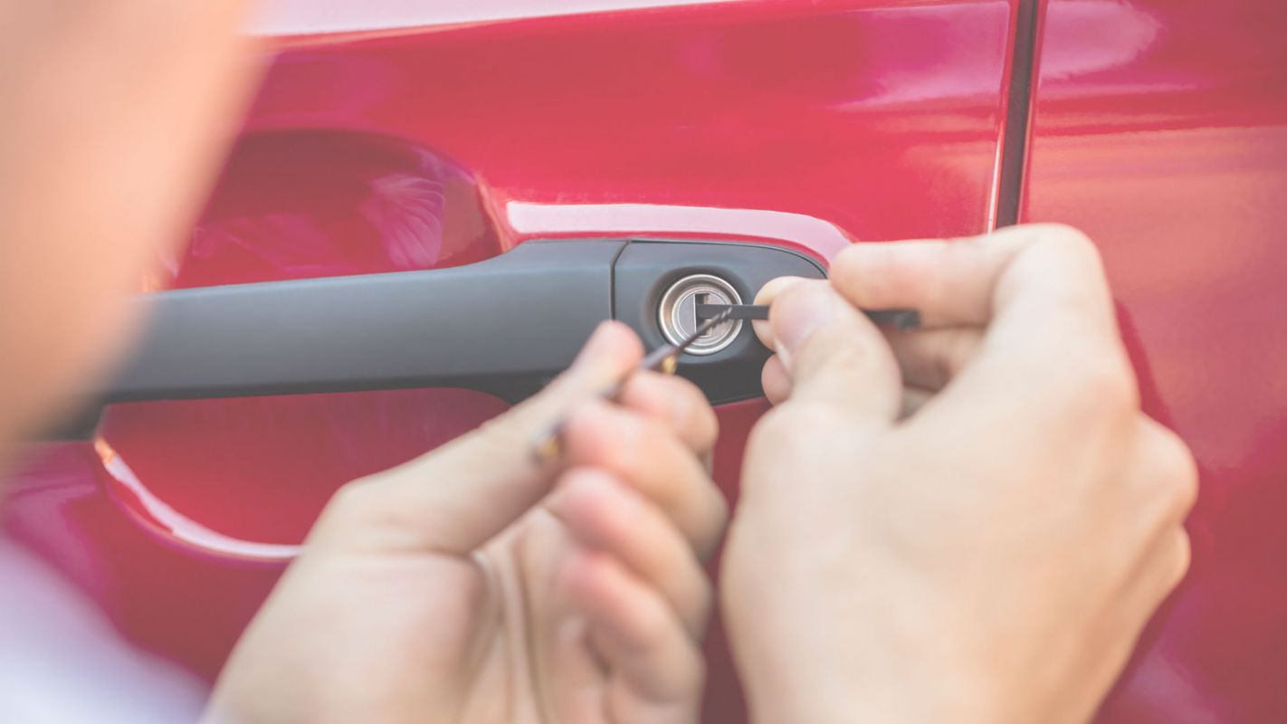 Professional Car Lock Out Service for the Roadside Support  Folsom, CA