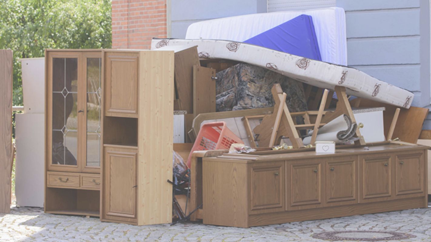 Furniture Removal Service - Get Rid of Your Old Furniture College Park, FL