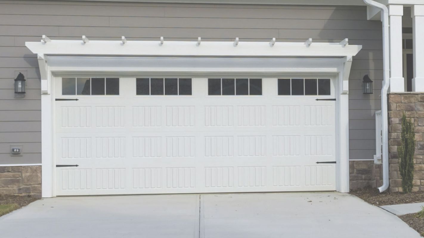 We Fix Residential Garage Doors impeccably Arlington, MA