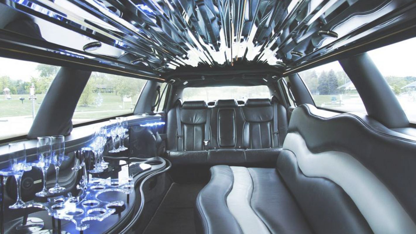 Ride in One of Our Luxury Limousines Alpharetta, GA