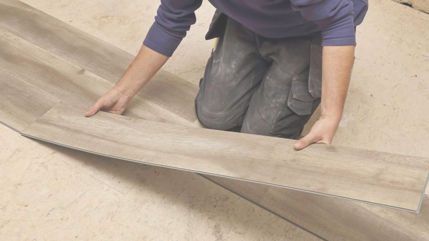 Vinyl Plank Service for Home – Get an Easy-to-Maintain Floor! Collinsville, OK