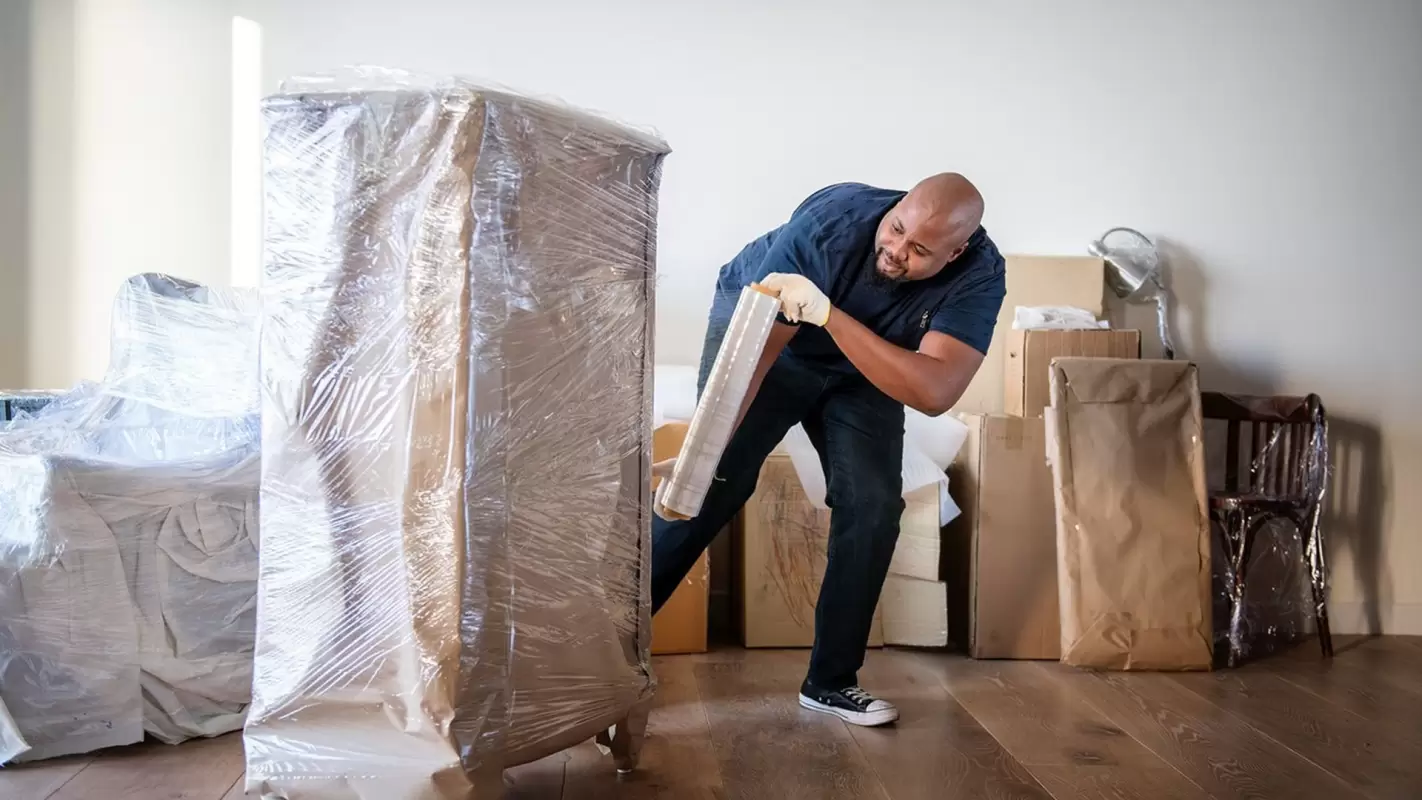 Hire Moving Company To Avoid Risk Of Painful Moving Injuries