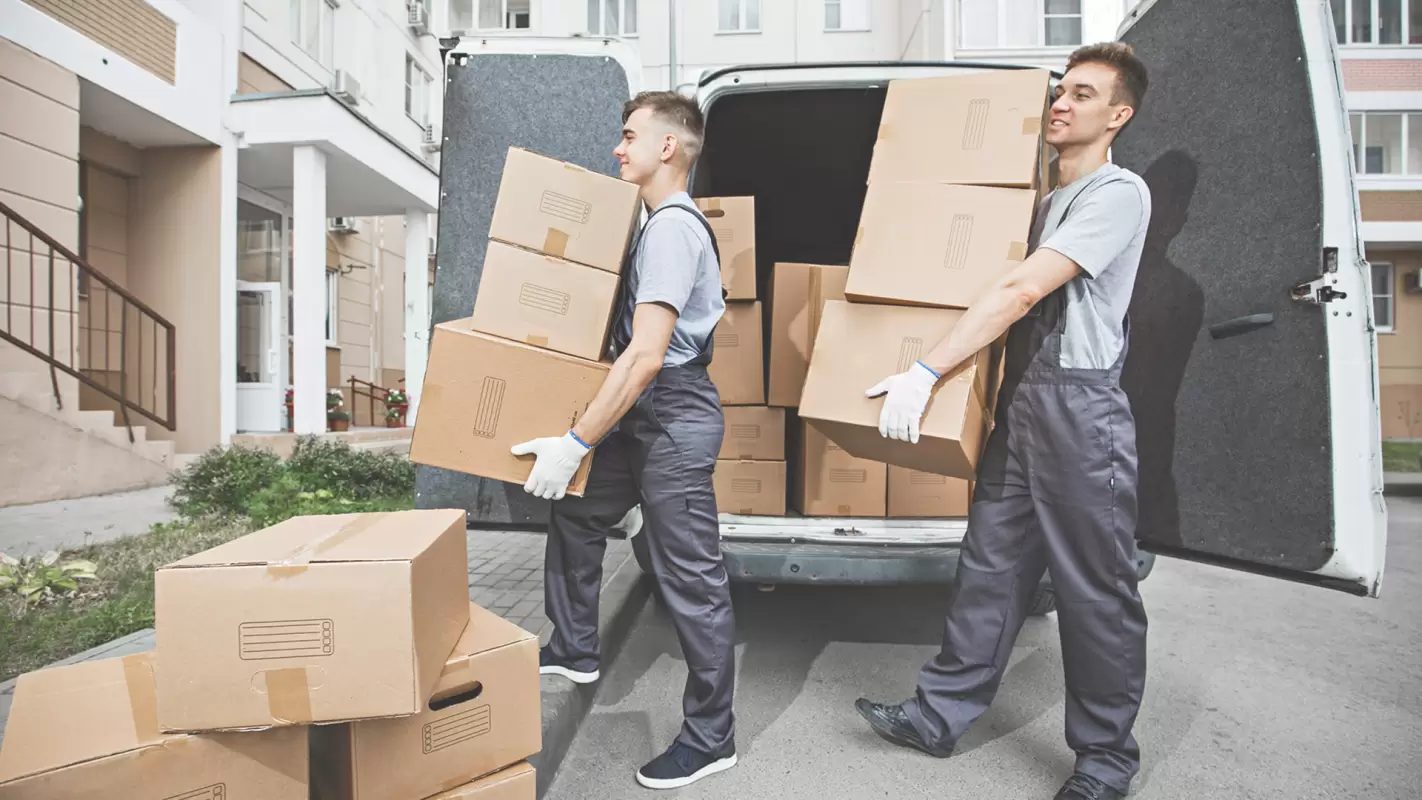 Our Moving Services Ensure Smooth Moves and Satisfied Customers! Milwaukee, WI