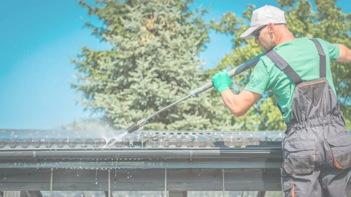 Choose Our Expert Team For Hassle-Free Gutter Cleaning And Repair Services in Bixby, OK