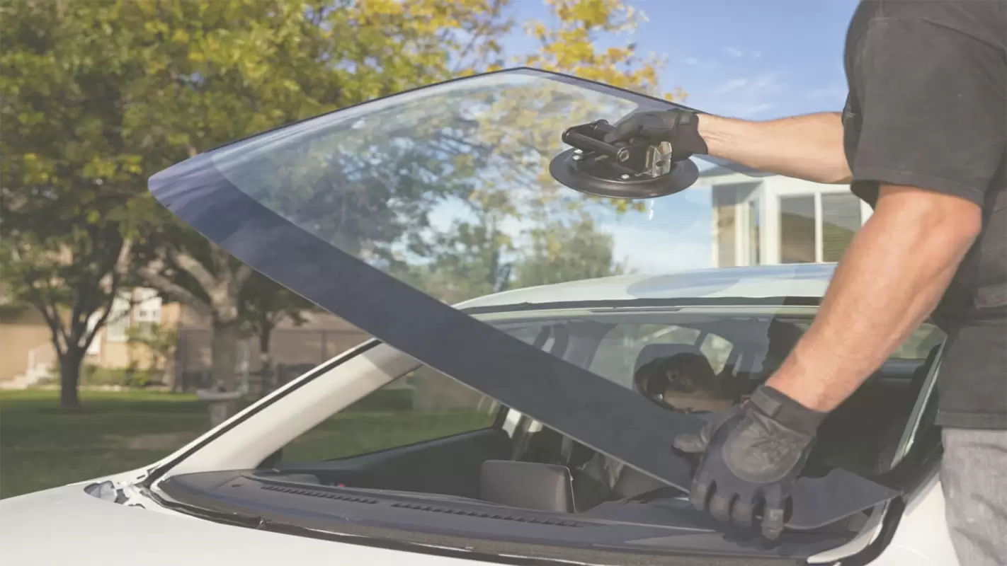 Windshield Replacement – Improve Your Driving Experience with a Clear Windshield Mesquite, TX