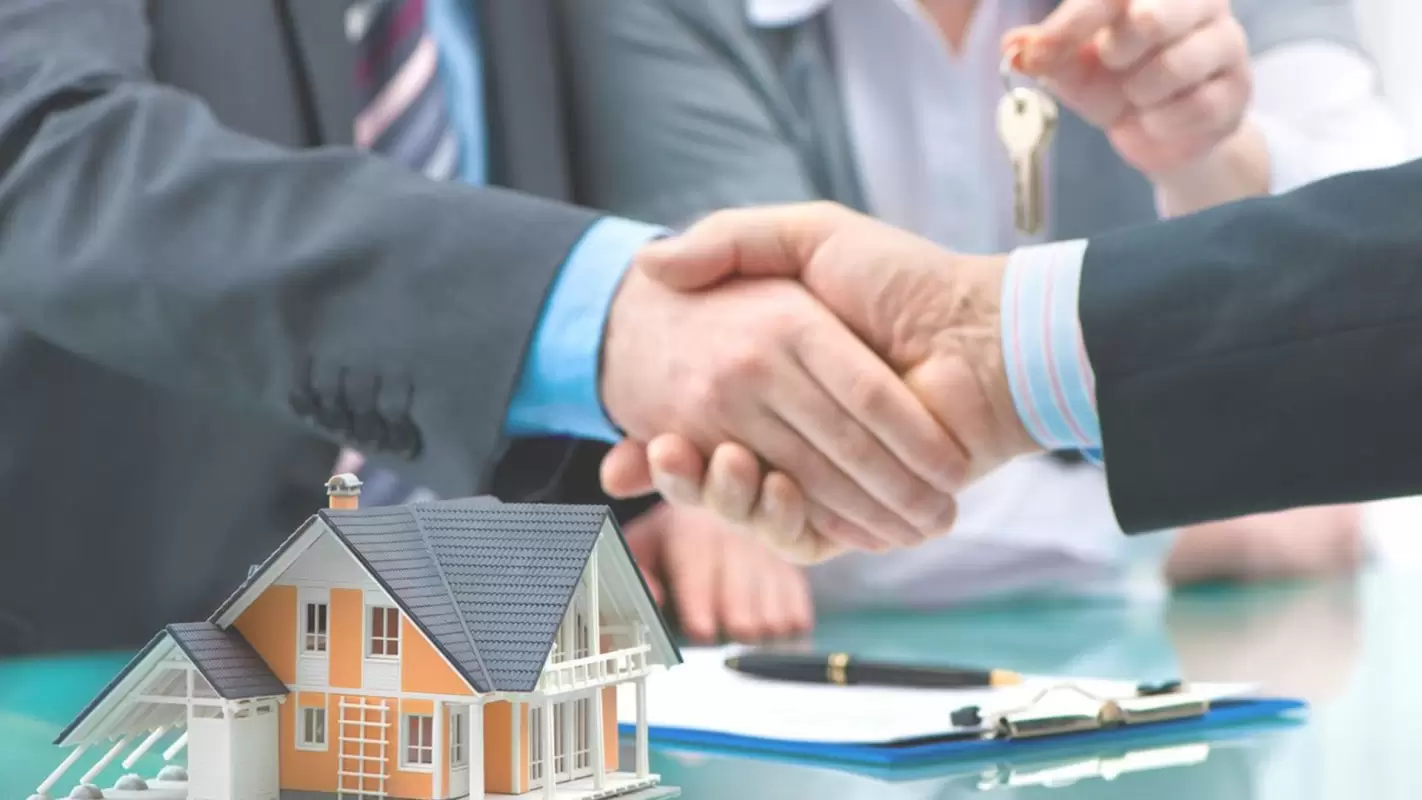 Our Real Estate Advisors Ensure the Best Real Estate Deals for You!