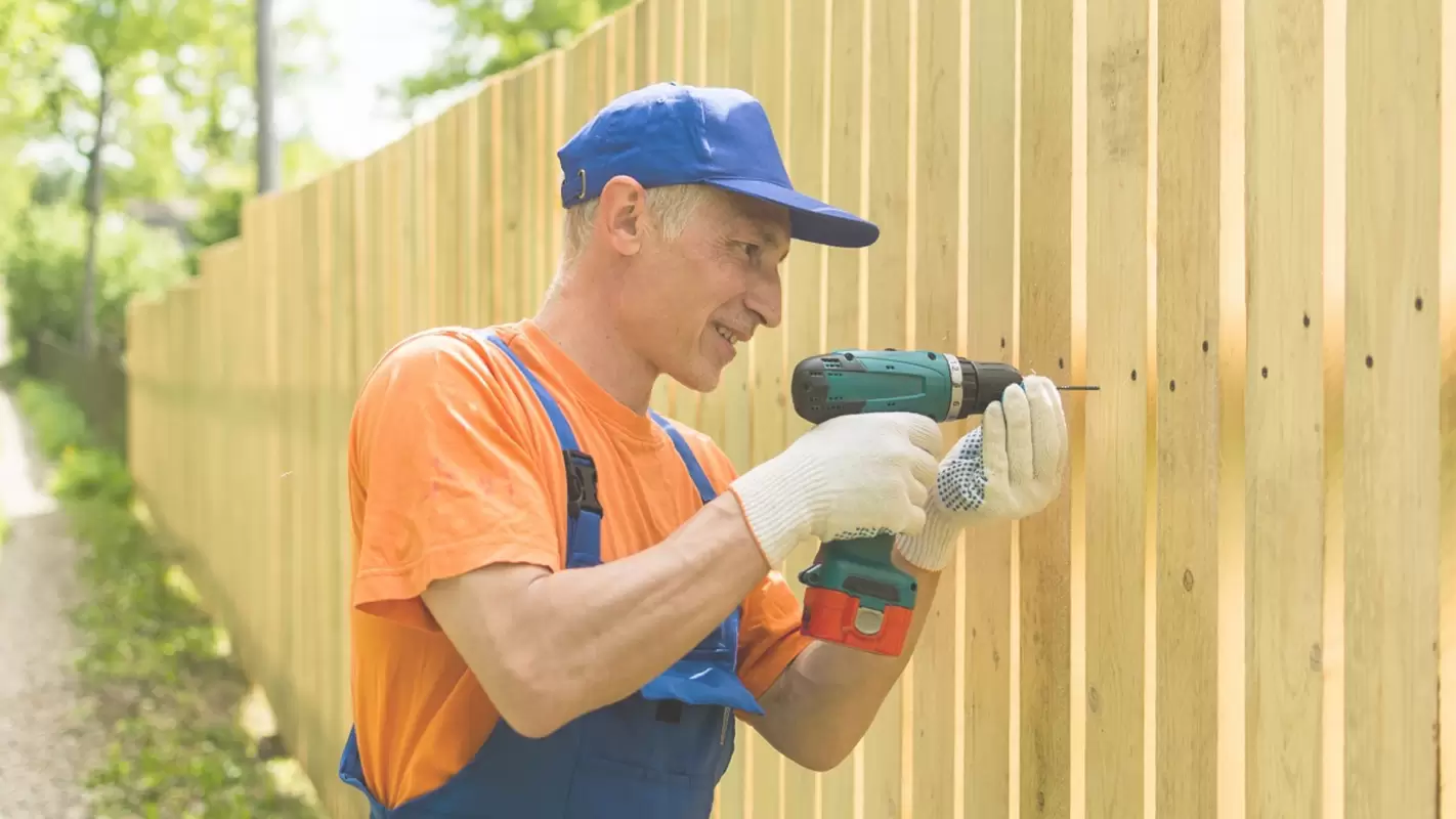 No One Can Beat Us In Wood Fence Repair Services Palmdale, CA