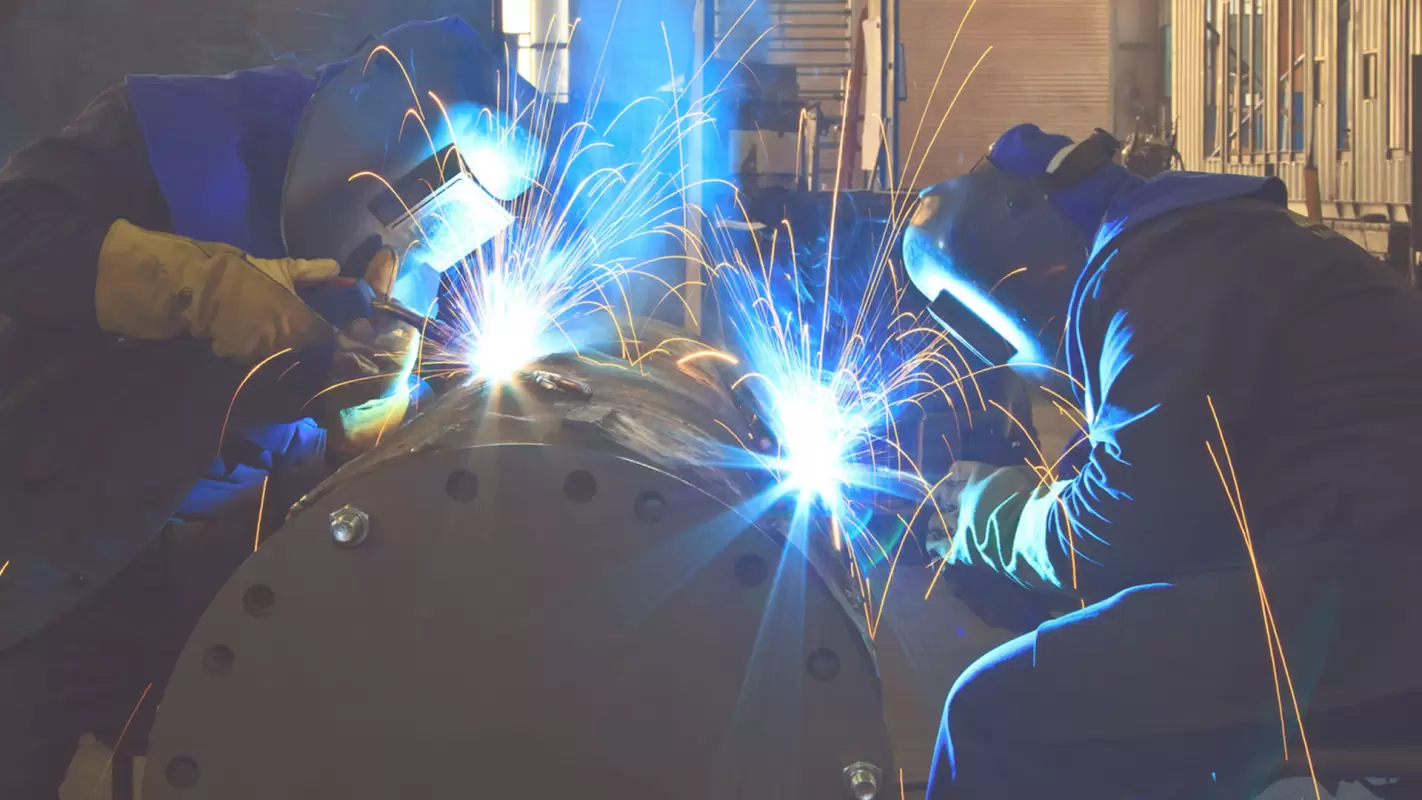 Local Welding Company Providing Heavy Machinery Repair Services!