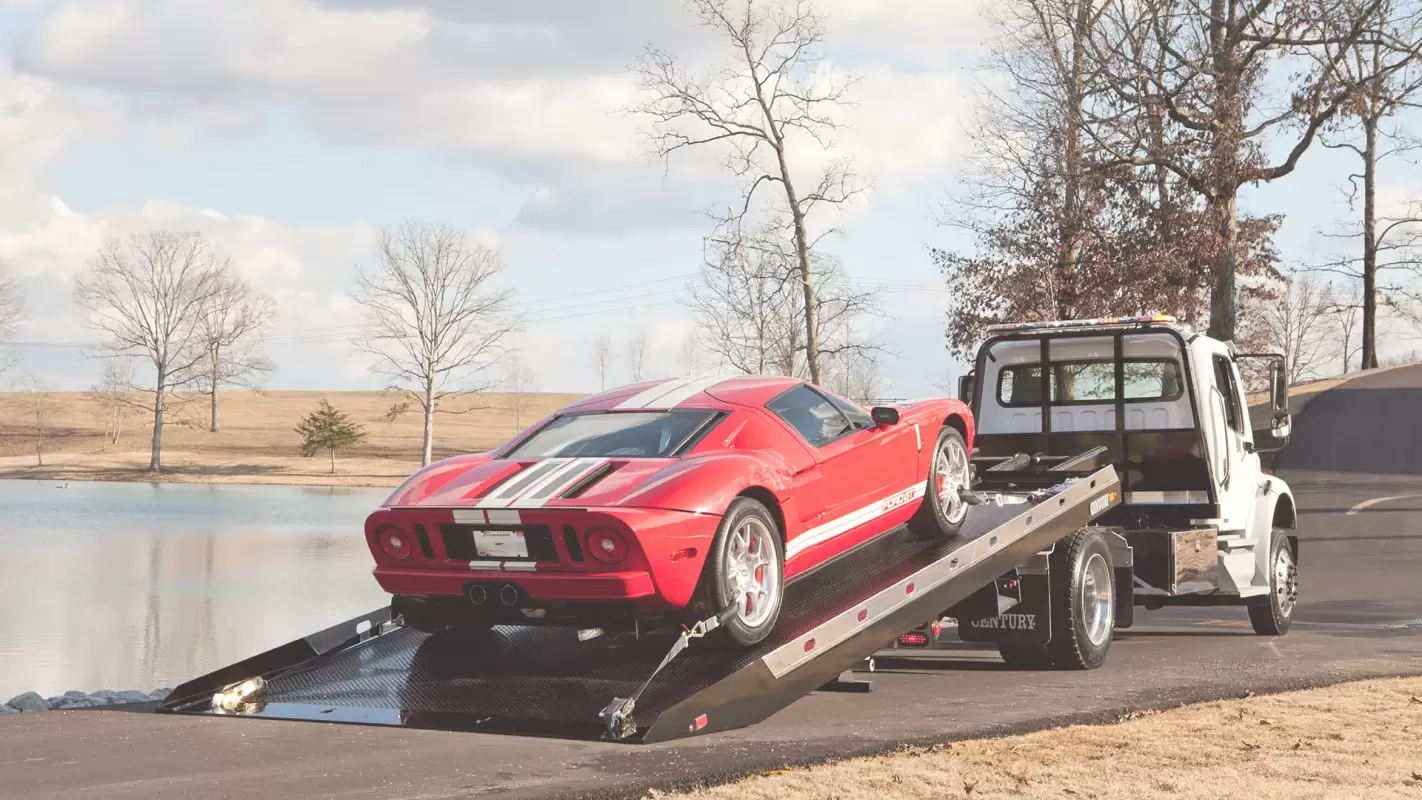24/7 Car Towing Services - We'll Get You Back on Track! in Lakeway, TX