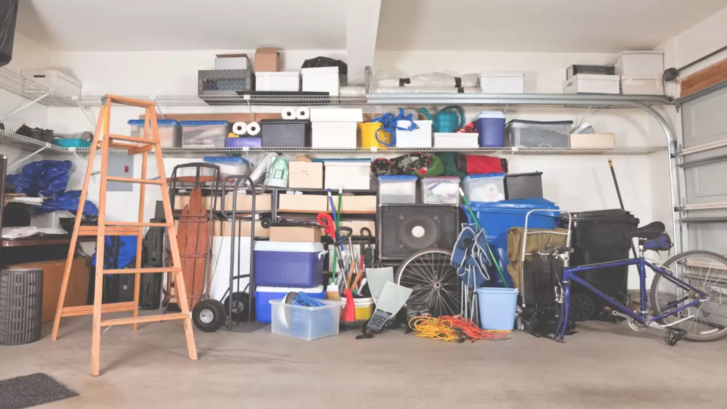 Hassle-Free Garage Cleanouts- Clearing Out Your Garage Made Easy