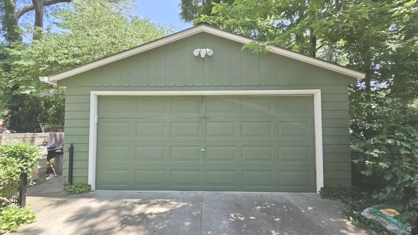 Best Garage Door Company Near Me for Reliable Services in Independence, MO