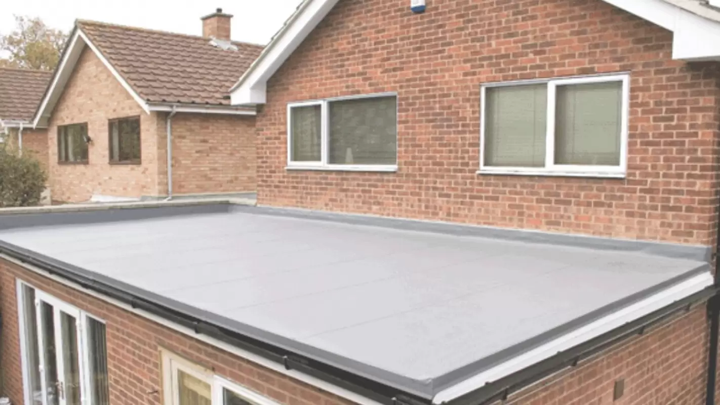 Flat roofing services with high-quality raw materials