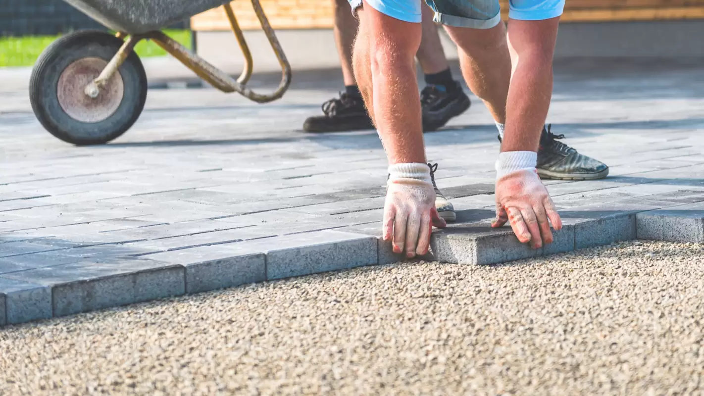 Get User-Friendly Pathway with Custom Concrete Paver Installation