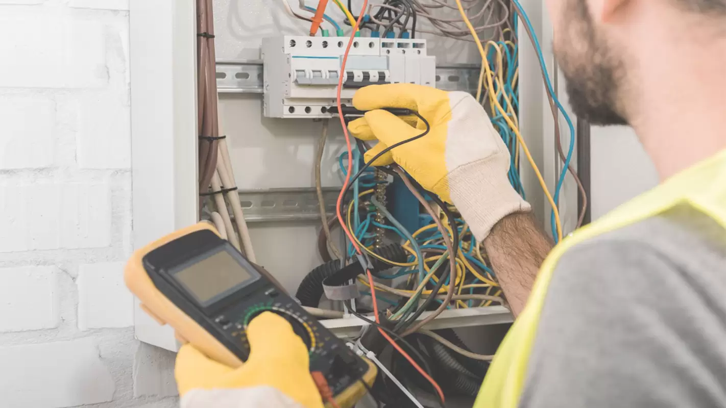 Ensure safety in your life via Electrical Repair Services
