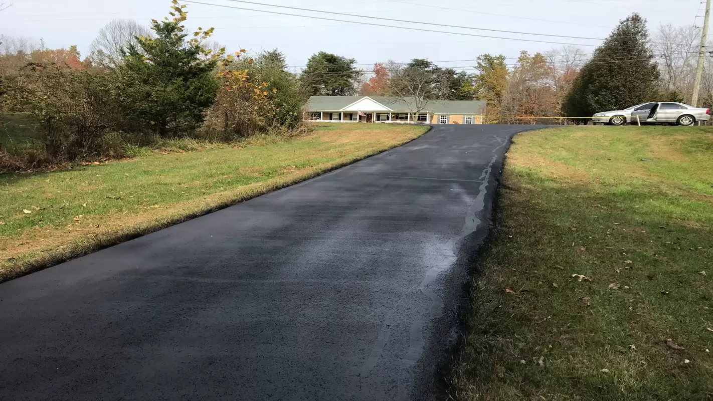 Asphalt Paving Services for Beautiful Landscape in Crestwood, KY