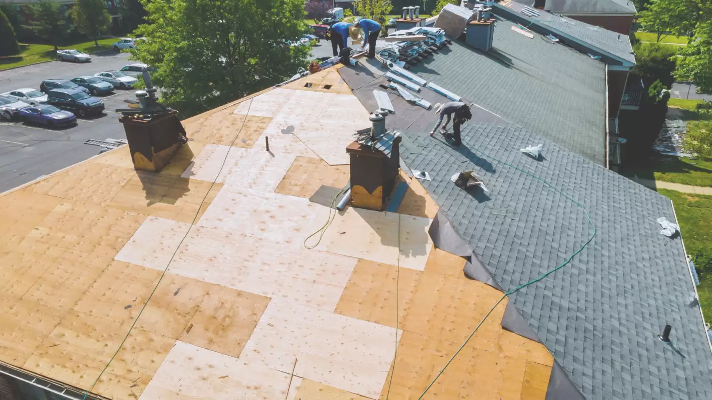 Roof Repair Service with Customers Satisfaction