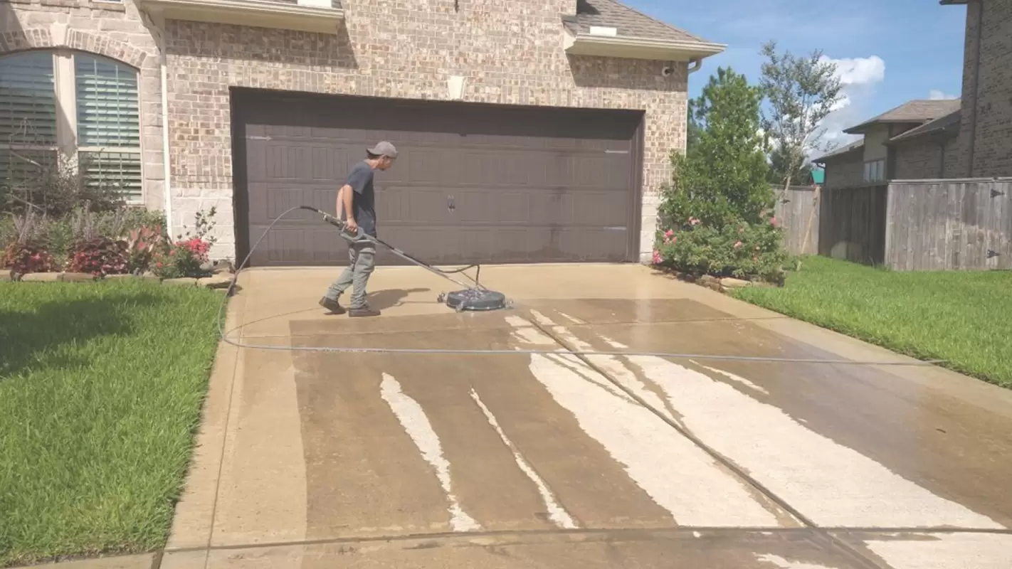 We Provide the Best Pressure Washing Services Near You!