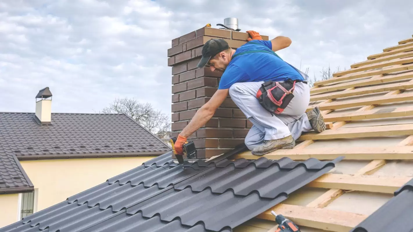 Roof Repair Services Providing 24/7 Assistance!