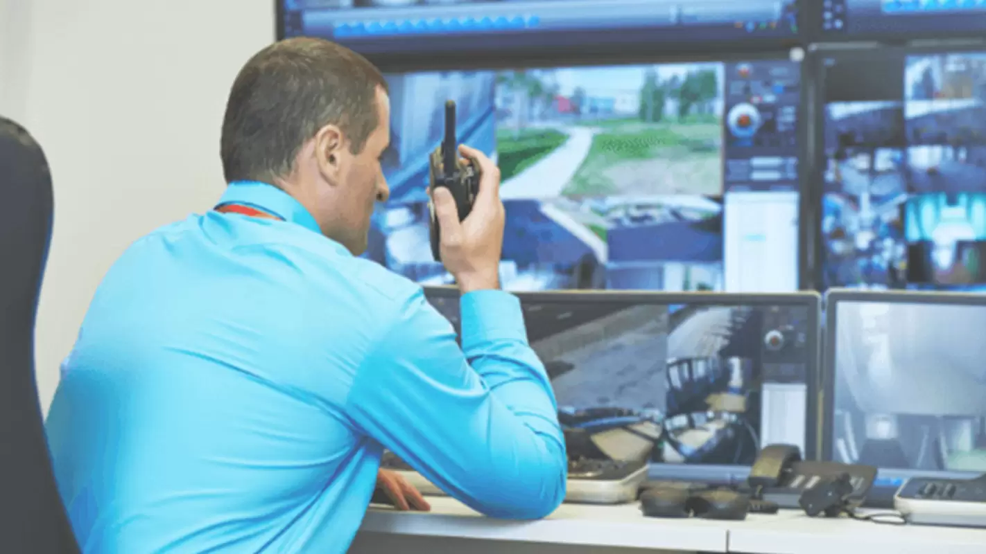 Get a 24/7 Live Monitoring System to Remain Alert Always