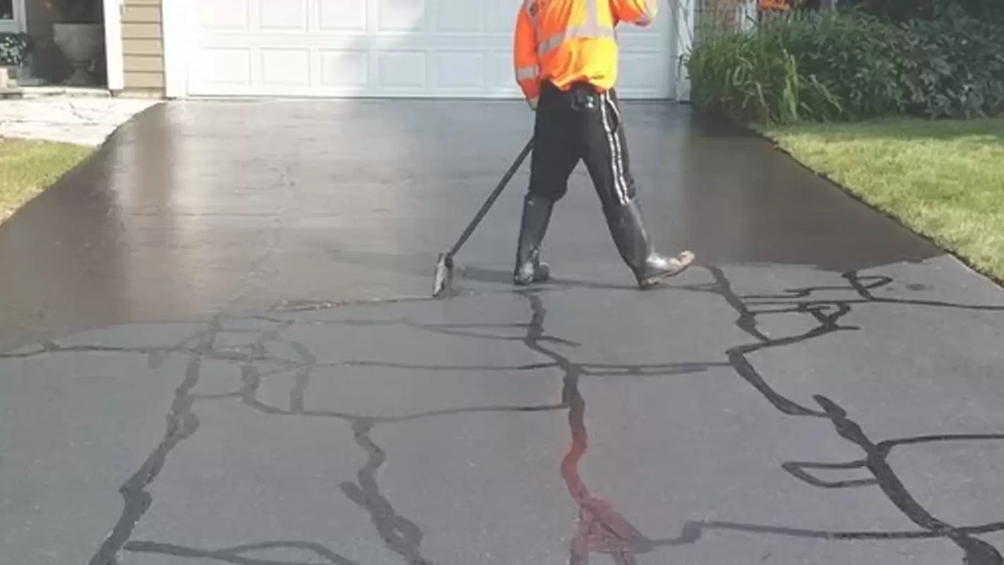 Choose Our Company for Asphalt Driveway Repairs: