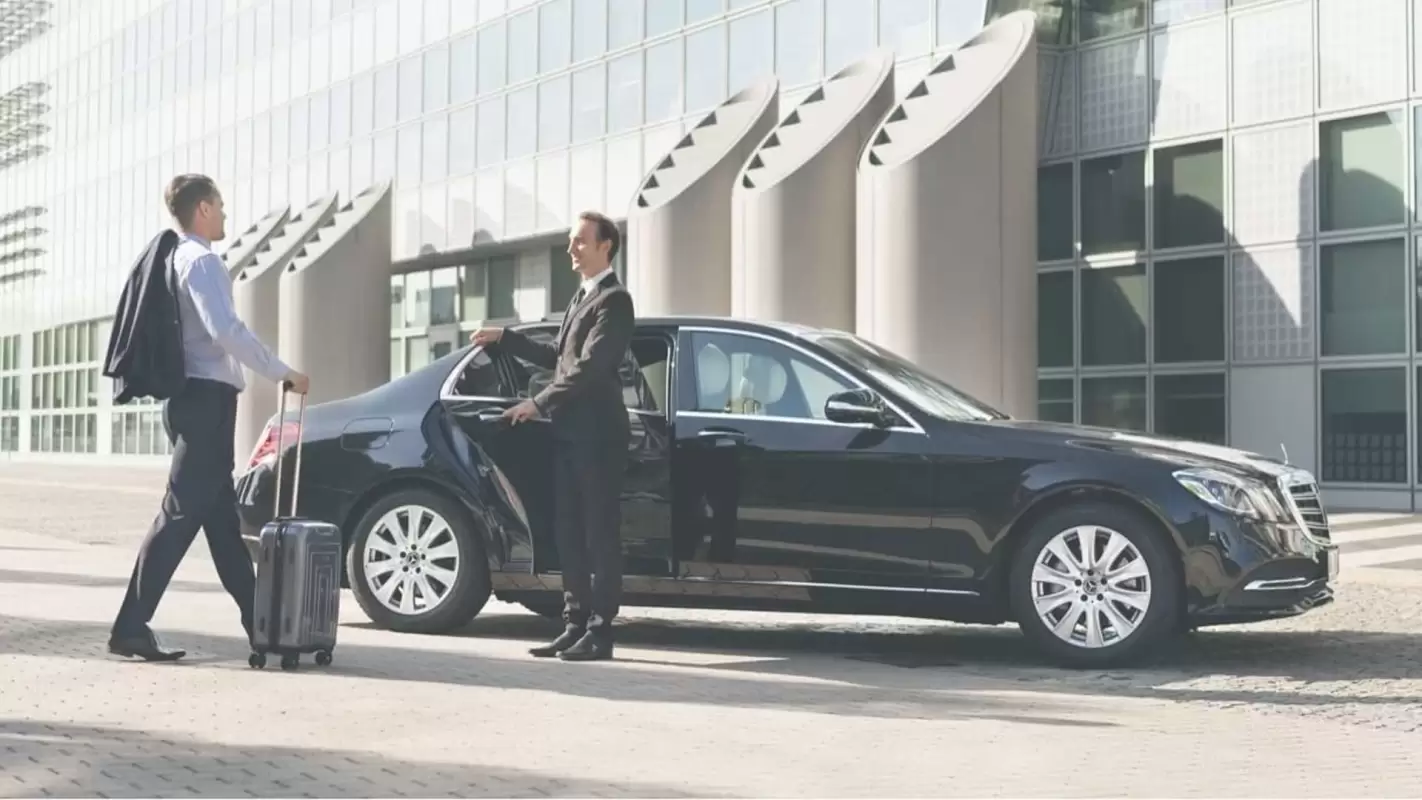 Hire Us to Experience the Best Luxury Black Car Service! Alpharetta, GA