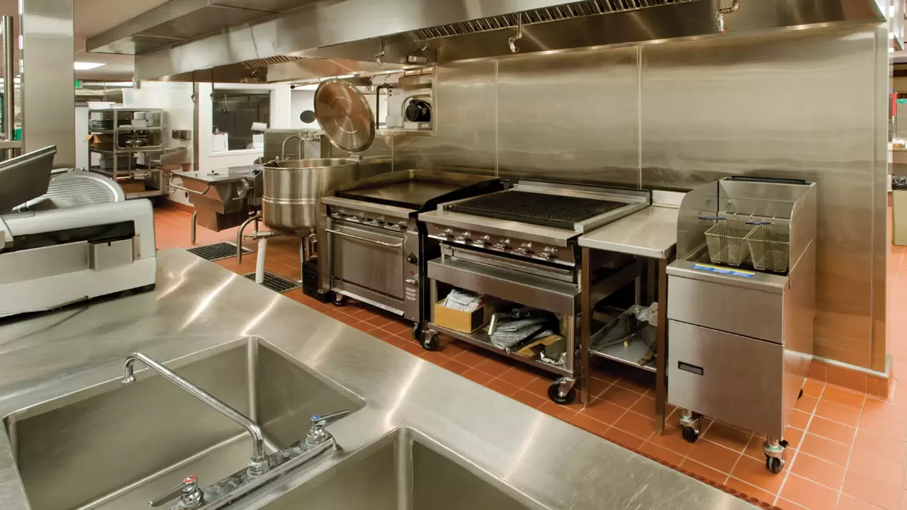 Restaurant Fryer Repair to Restore the Working of Your Fryers