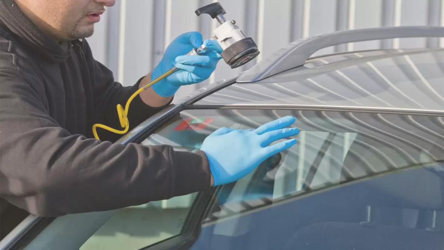 Auto Glass Replacement for Better Views and Better Drive in Grand Prairie, TX
