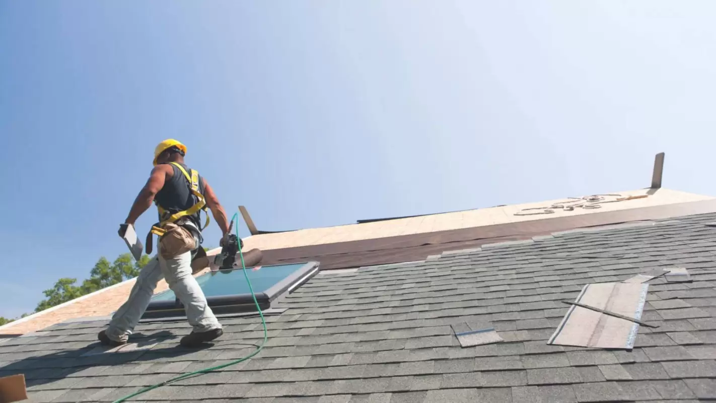 Professional Roofing Contractors Who Can Make Your Home Livable in Bellevue, WA