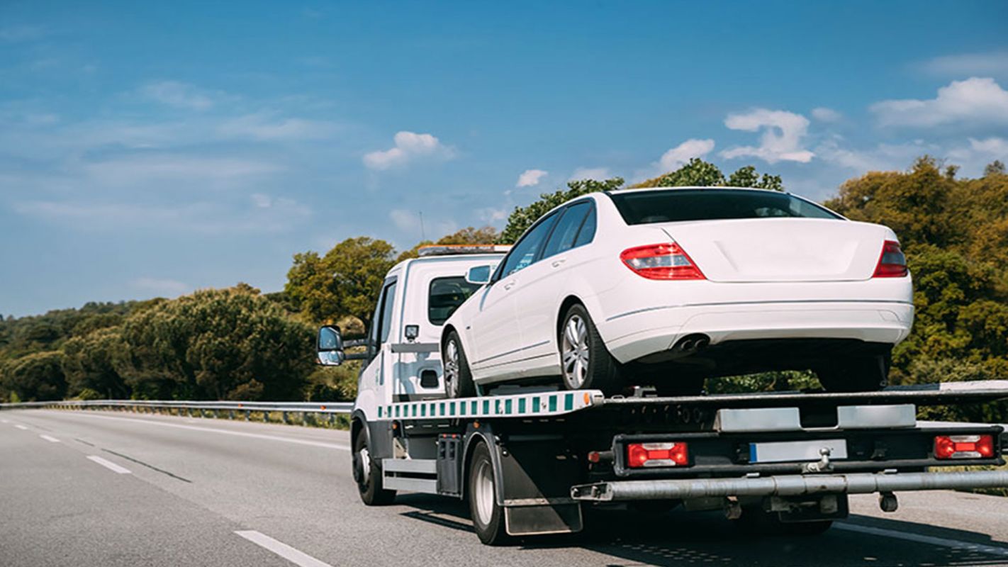 Emergency Towing Services West Chicago IL