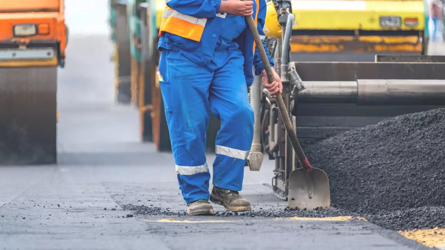 Commercial Asphalt Paving For Rock-Solid Outdoor Areas