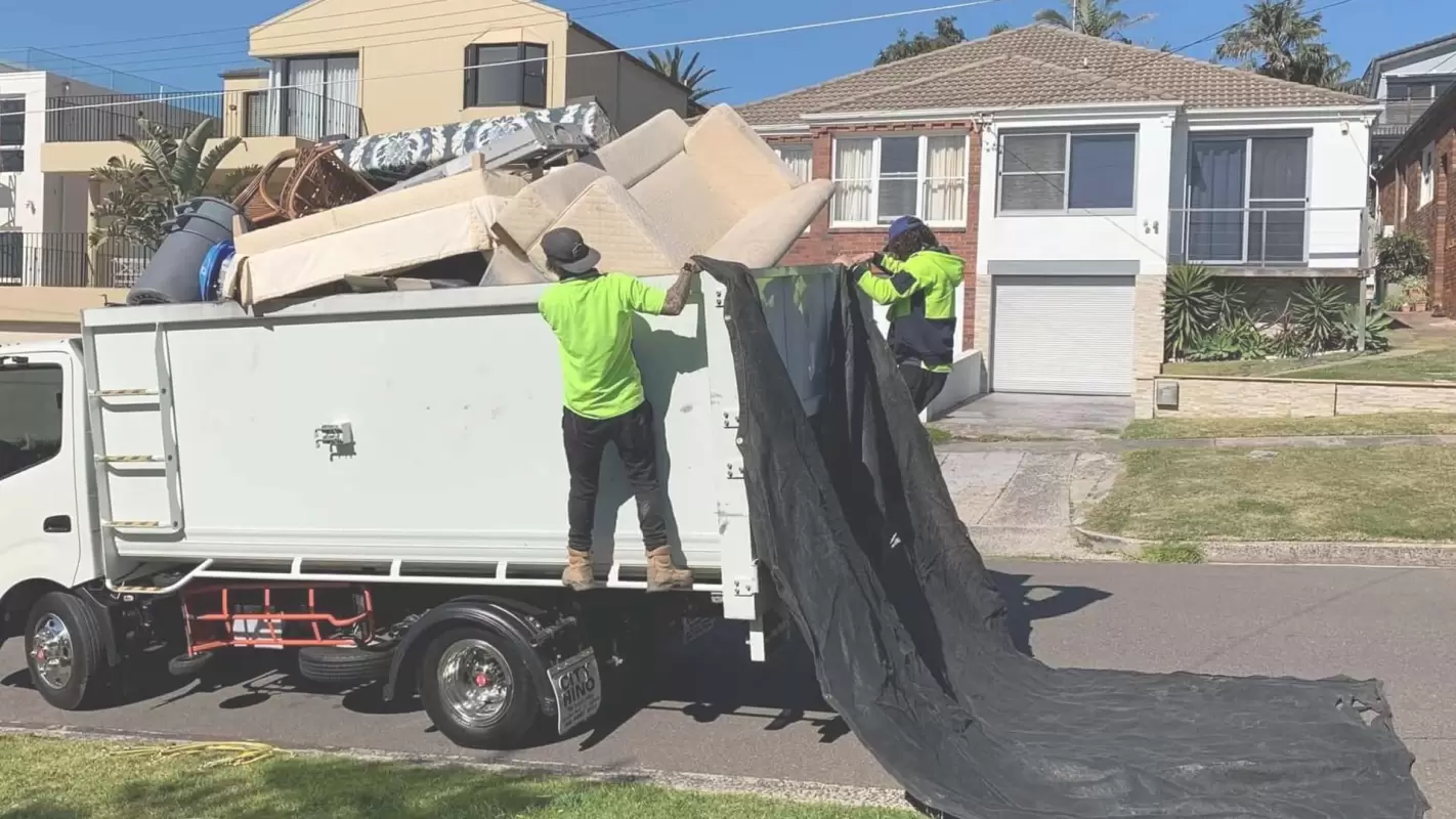 Junk Removal Service – Let Us Take the Mess Away!