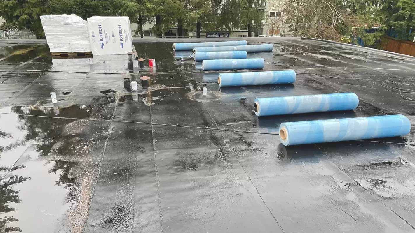 Commercial Flat Roofing That Ensures The Safety Of Your Employees