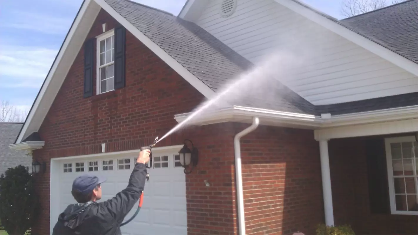 Try our Professional House Washing Services and see what satisfaction feels like!