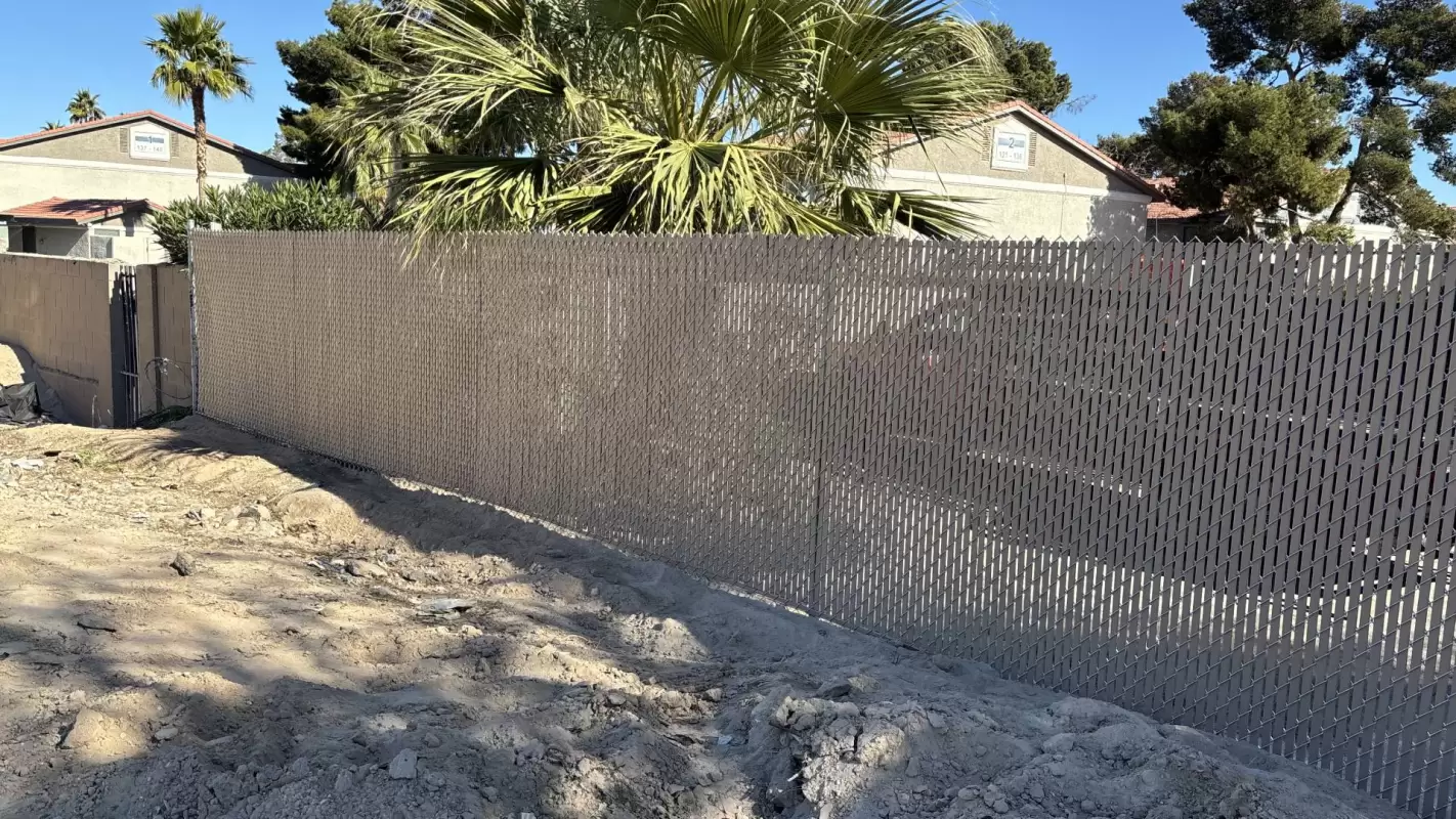 Chain Link Fence Installation Company for Safe & Affordable Fencing Solution
