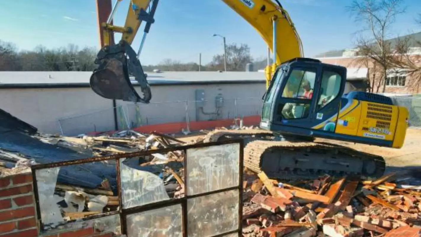 Our Best Demolition Contractor Will Demolish Your Project Under Budget