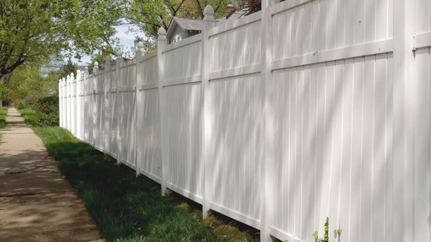 Fence Repair Services – Trust Us to Fix Your Fence!