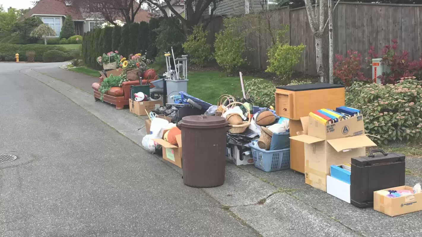 Get Local Junk Removal Service in Your Home