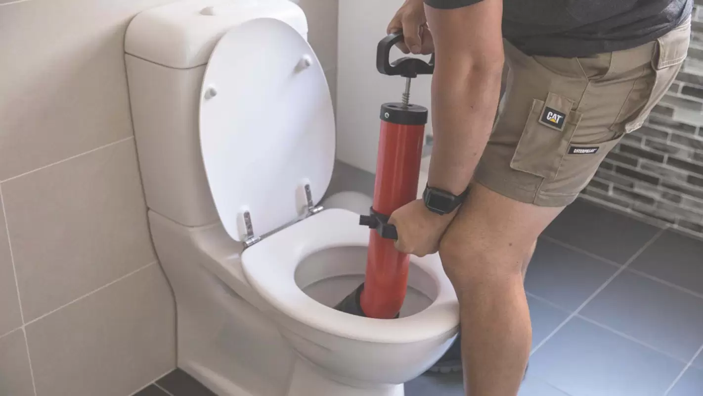 Toilet troubles? Hire Our Swift Clogged Toilet Repair Service