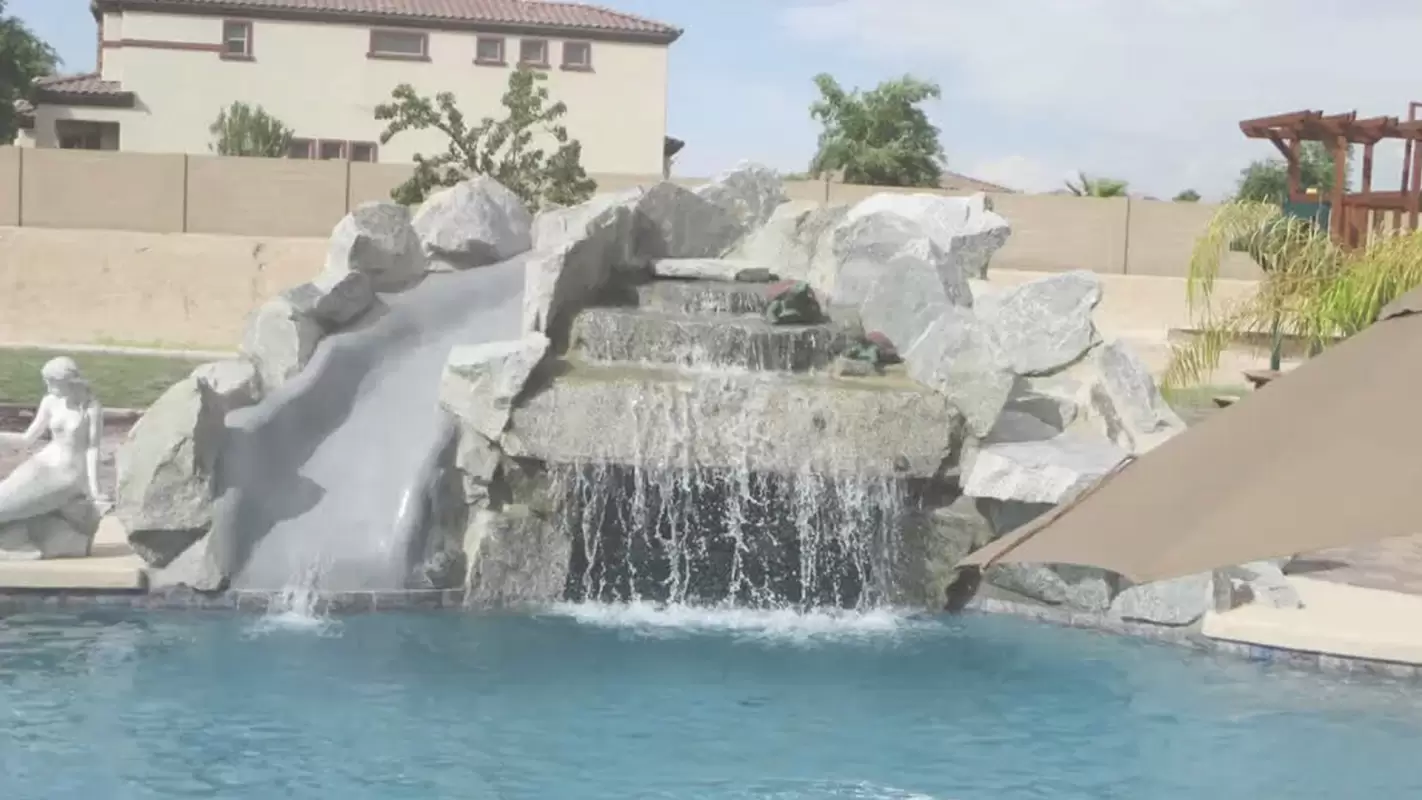 Your Top-Rated Pool Builder for Ultimate Backyard Bliss