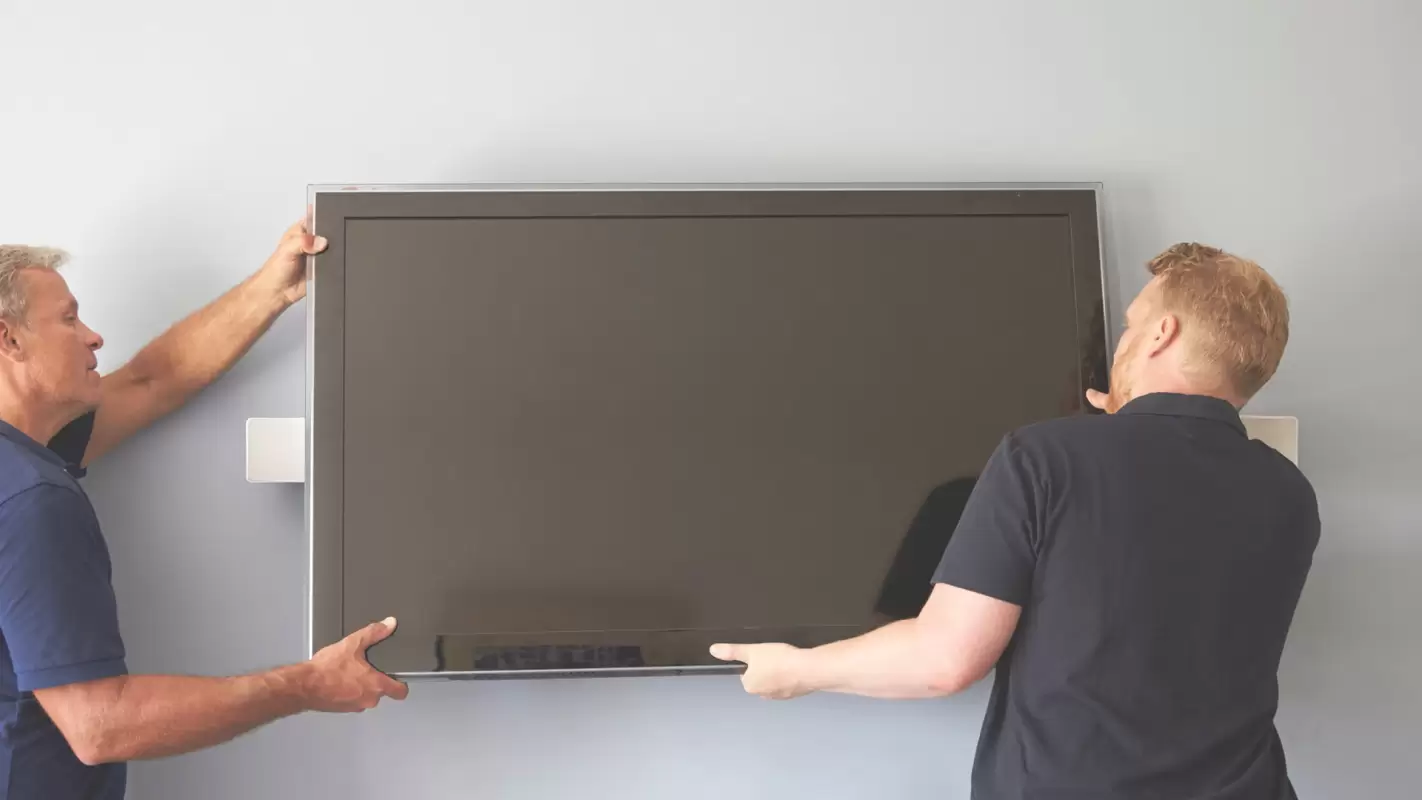 Blend technology and aesthetics with our expert Frame TV mounting