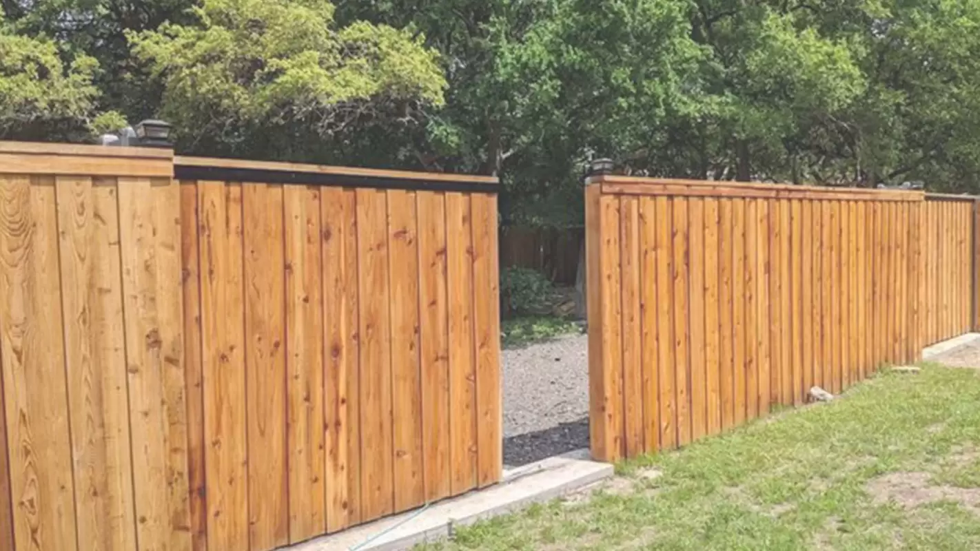 Get custom wood fence design!