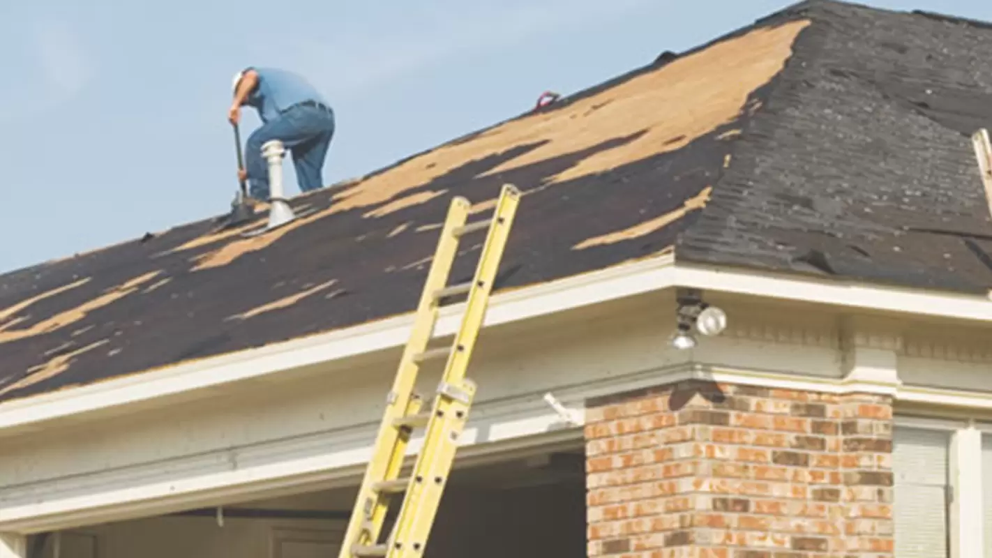 Searching for “Best Roof Repairs Near Me?” Hire Us!