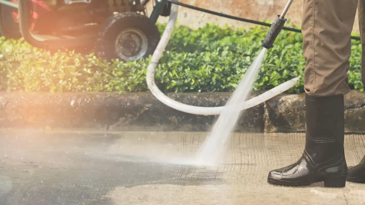 Hot Water Driveway Cleaning – We Ensure Guaranteed Results!