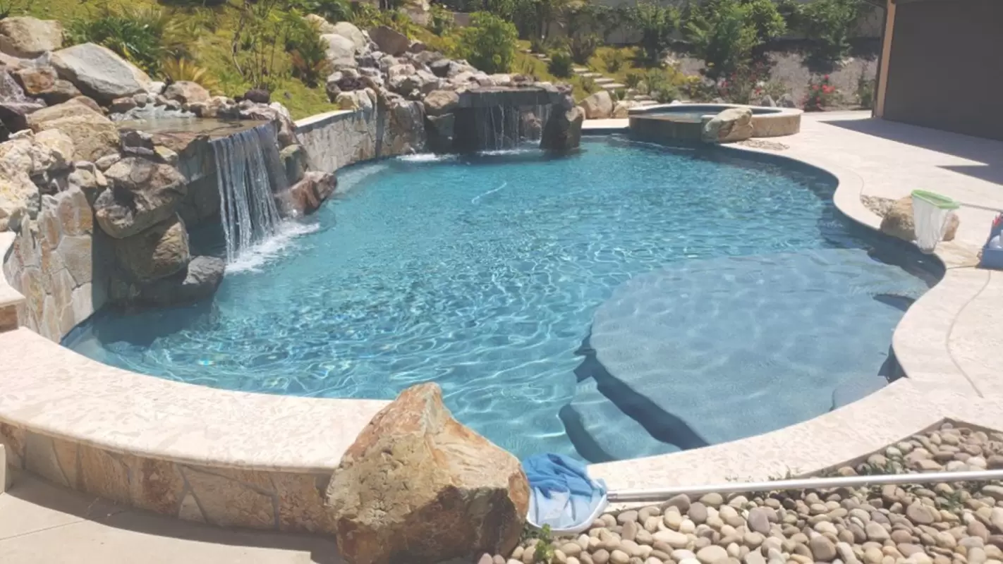 Pool Maintenance Services to Make Your Pool Crystal Clear