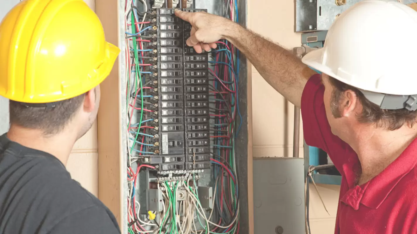 Let Our Experts Do Electrical Panel Changing!