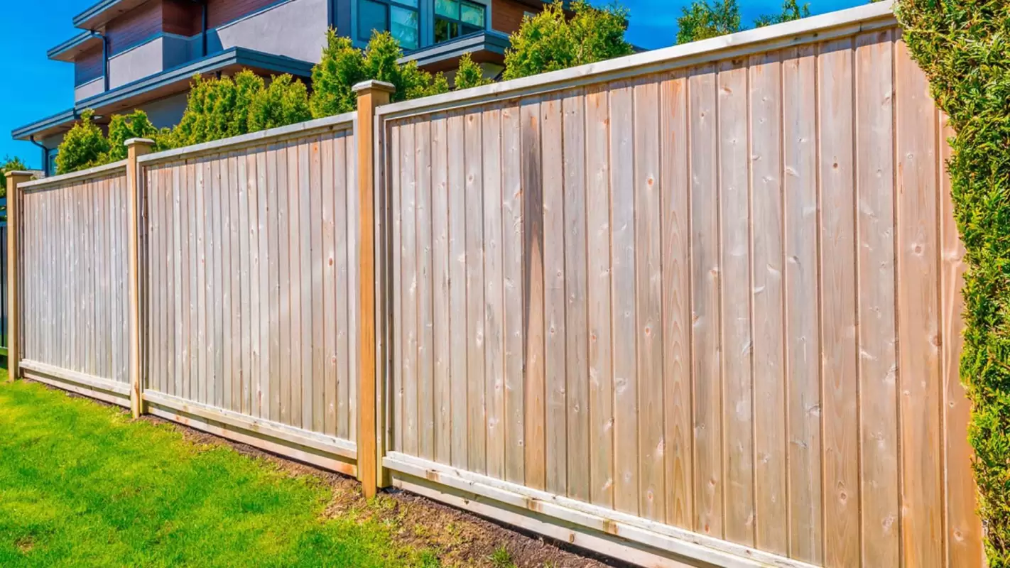 End Your Quest for “Fence Contractors Near Me” and Hire Us