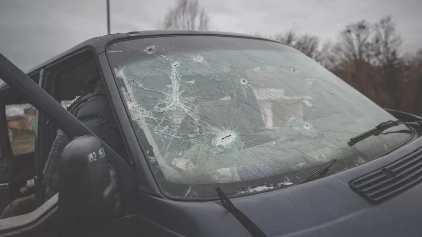 End Your Quest for “Car Glass Repair Near Me” Call Us!