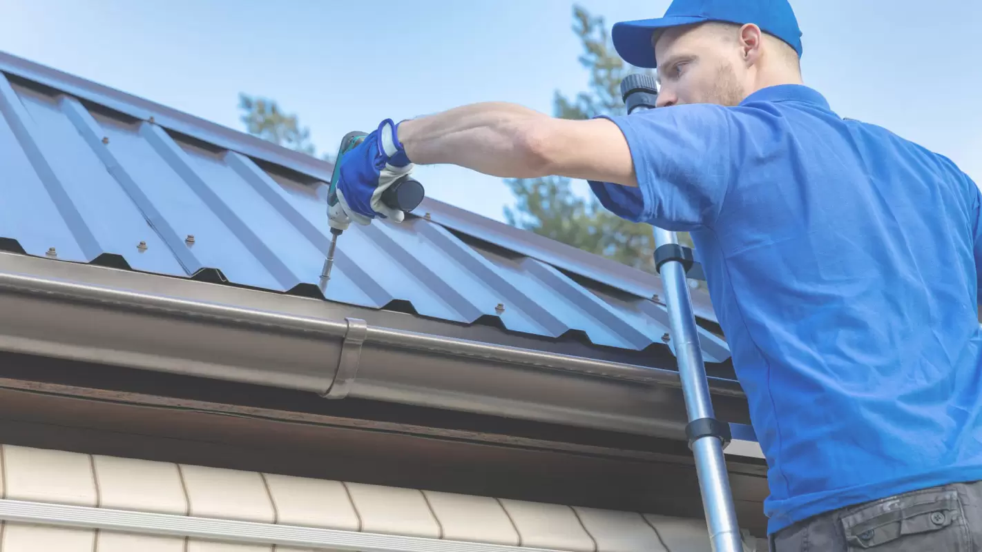 Providing Top-Notch Metal and Flat Roof Repairs!